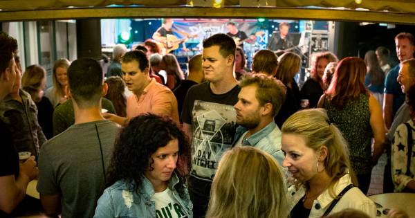 Enige café van Ommel heet voortaan De Pelgrim