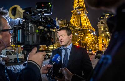 KLM-topman: Zonder vliegtuigen had jij die telefoon niet gehad