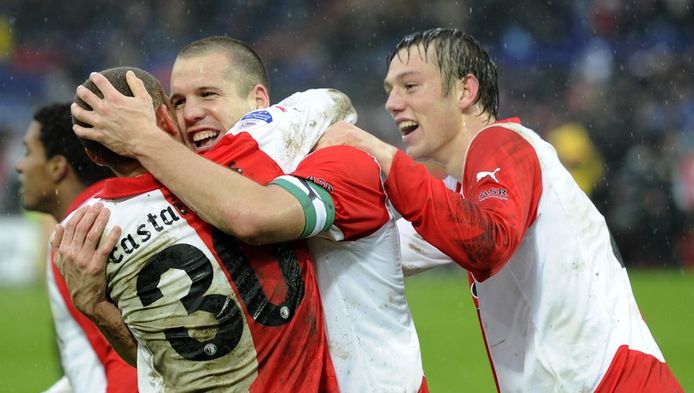 Feyenoord trekt aanbieding voor Vlaar weer in | Nederlands voetbal | AD.nl