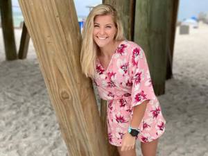 Une étudiante américaine condamnée à quatre mois de prison pour avoir enfreint la quarantaine aux îles Caïmans: “Elle veut rentrer à la maison”