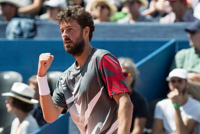 Haase mept Goffin van de baan in Gstaad