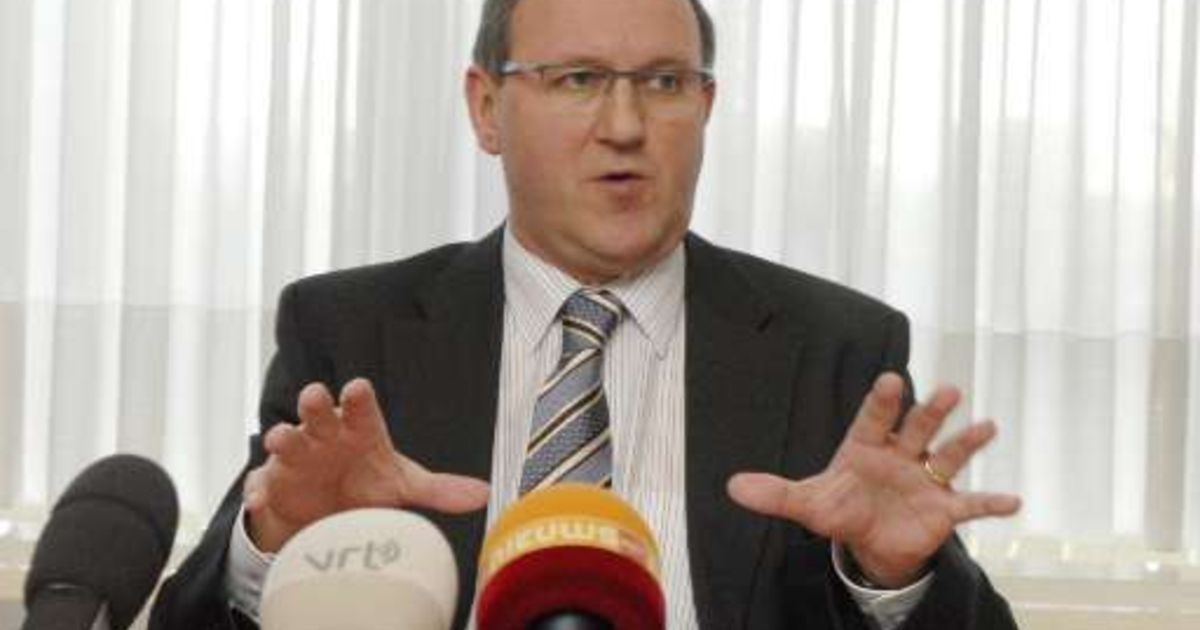 Dirk Van Mechelen is 