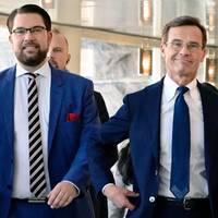 Zweedse premier zet deur voor uiterst rechts wagenwijd open en belooft zelfs al ‘belangrijke ministerposten rond migratie’