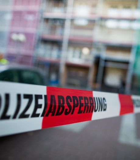 Asielzoekerscentrum Duitsland bestookt met vuurwerk