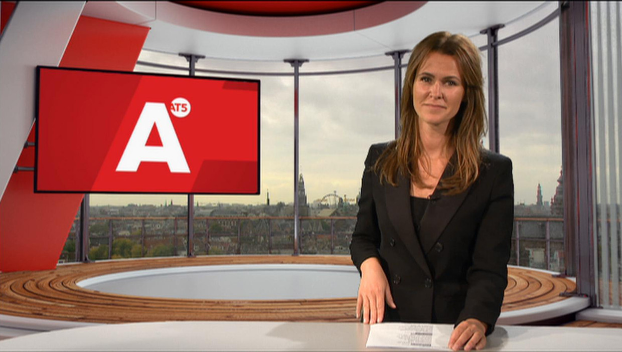 Kirsten Westrik Nieuwe Presentator At5 Het Parool