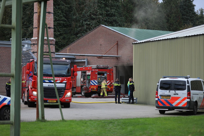 Brand bij houtbedrijf Krepel in Klarenbeek.