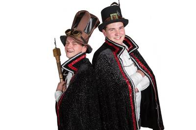 King Thijs en Admiraal Aron bij De Dwarsliggers in Deurningen