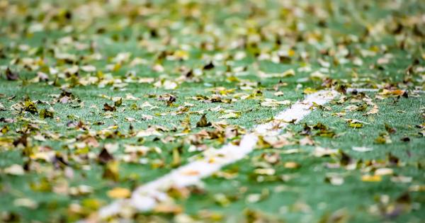 Weersomstandigheden zitten amateurvoetbal dwars: deze wedstrijden zijn afgelast - BD.nl