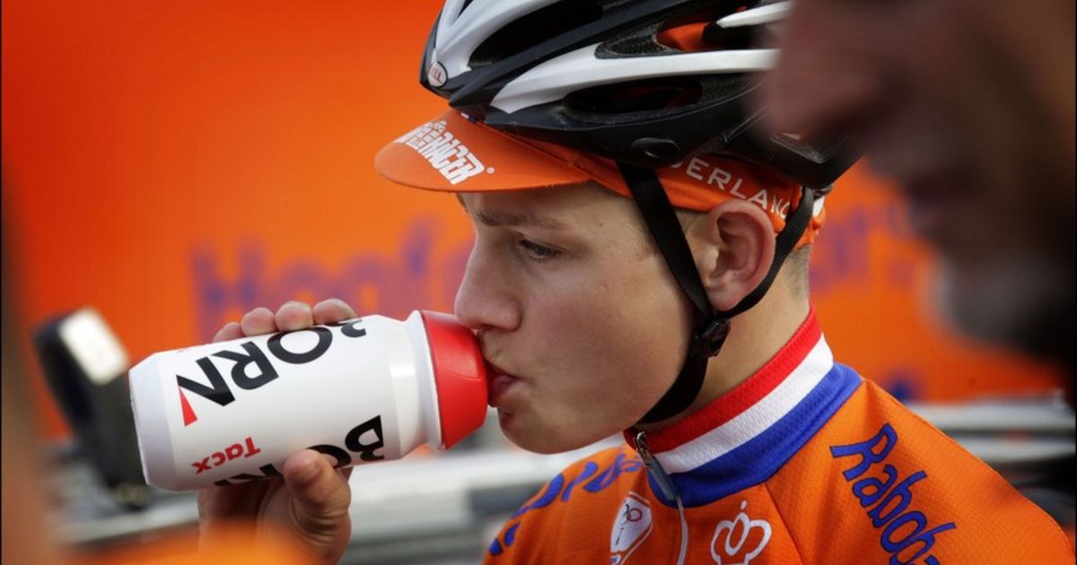 Wereldkampioen van der Poel beste junior in Ruddervoorde ...