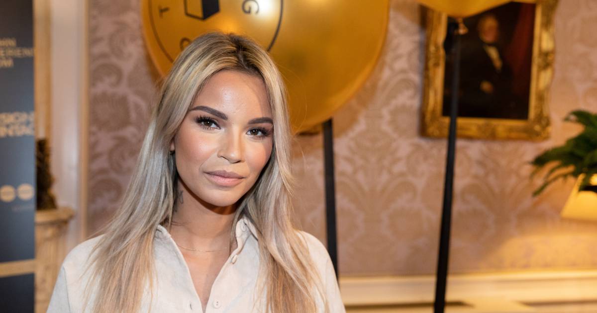 Monica Geuze Victim Of Burglary Show Netherlands News Live 694 x 1248 jpeg 304 кб. monica geuze victim of burglary show