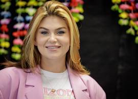 Roxeanne Hazes lanceert haar tweede album: “Mijn *vader zou best trots* zijn”