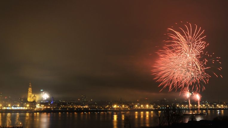 Antwerpen Verbiedt Vuurwerk Tijdens Eindejaarsperiode Binnenland Nieuws Hln