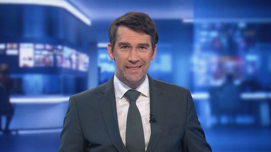 VTM NIEUWS-anker Freek Braeckman verklapt dat hij binnenkort gaat trouwen: “Ik heb vrijgezellenweekend”