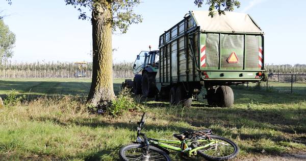 Fietser gewond door aanrijding met tractor in Vierlingsbeek.