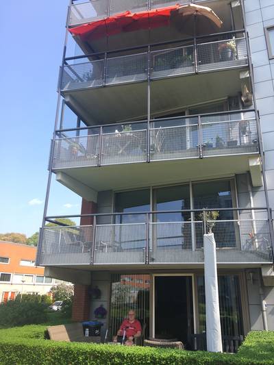 Senioren in flats van 8 hoog weken zonder lift in Nijmegen