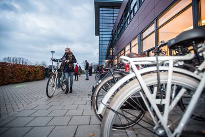 Invaldocent Duits zou leerling hebben geslagen en mag geen les meer geven op OBC Bemmel