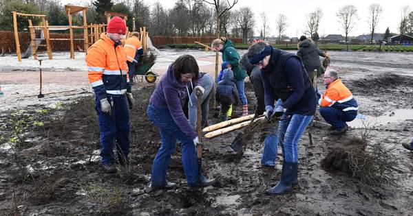 Een mooie speel- en ontmoetingsplek? Die richten de kinderen van Ledeacker lekker zelf in