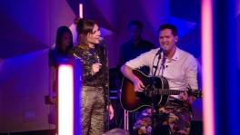 Wondermooi! The Starlings met "Adventure of a Lifetime"