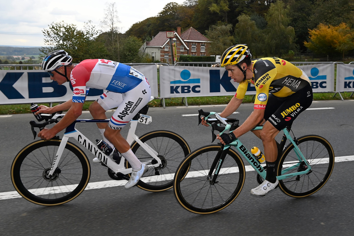 Van der Poel en Van Aert verzorgen spektakel in de Ronde ...