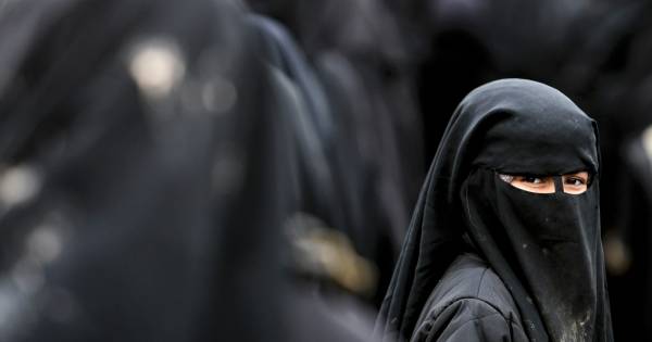 Jihadiste die terugkeer eist blijkt echtgenote van beruchte IS'er - BN DeStem