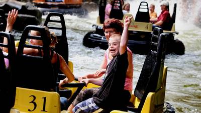 Waarom de hittegolf funest is voor pretparken