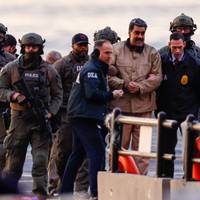 Interim-leider Venezuela: aanval ‘smet’ op betrekkingen met VS • 100 doden bij aanval vorige week, Maduro raakte ook gewond