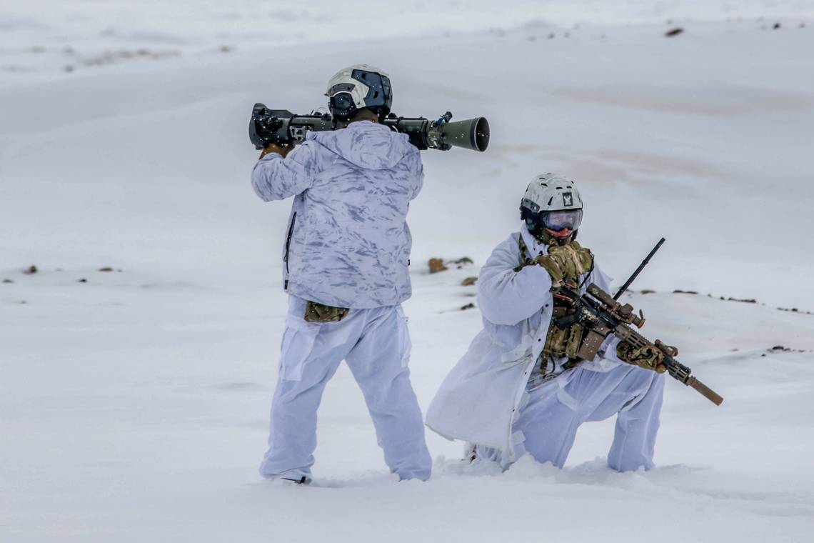 België stuurt één militair naar Groenland: ‘Een vuist maken tegen de Trumps van deze wereld’