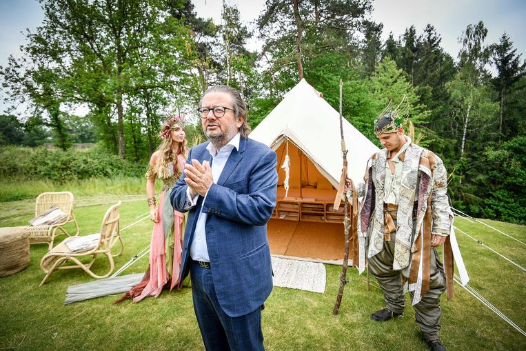 De "feeërieke sfeer" van Tomorrowland waart nu ook rond in Durbuy, het Ardennenstadje waar Marc Coucke deze zomer een tijdelijk vakantieresort neerzet.