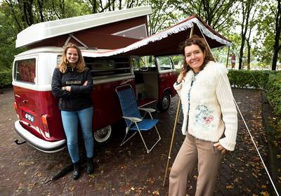 Bij de pop-up psycholoog in De Bilt is het een vrolijke boel op een sombere, regenachtige dag