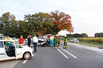 Gewonden bij ongeval met drie auto's bij Heijen