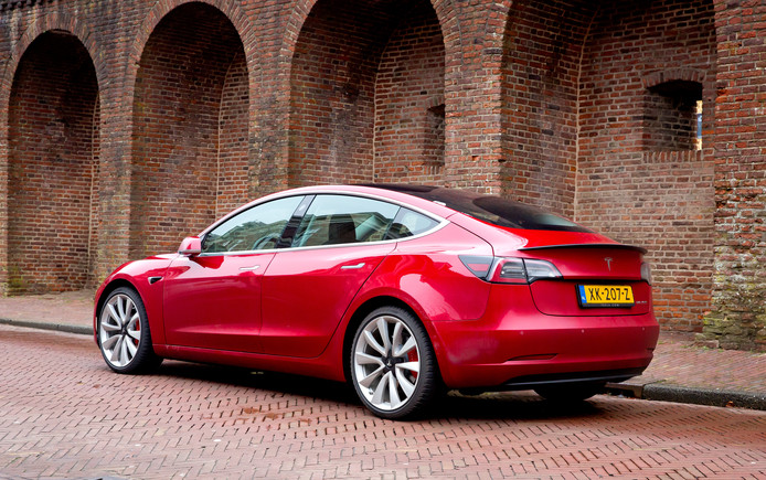 Hét Dilemma Van De Leaserijder Tesla Model 3 Of Model S