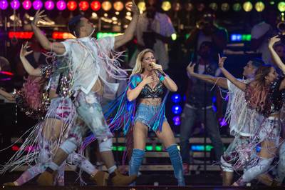 Op naar zingende topsporter Helene Fischer in Arnhem