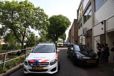 Spelend jongetje geschept door auto in Tiel