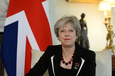 Britse premier May komt met gedragscode