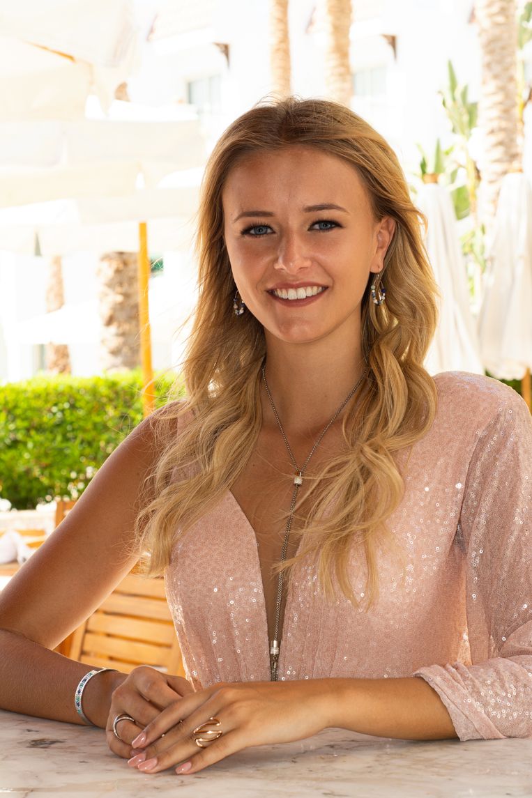 Celine Van Ouytsel is nieuwe Miss België 2020 HLN