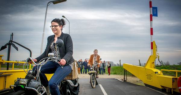 Weinig extra drukte fietspontjes door staking Maasveren
