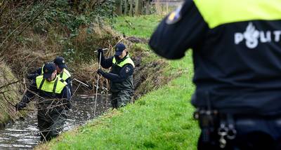Zestien agenten zoeken in woonwijk naar sporen rond dood Nathalie Polak