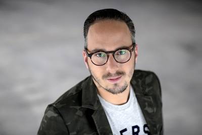 NPO Radio 2-dj Frank van 't Hof wordt vader