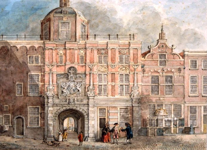 Groothoofdspoort met rechts logement Enkhuysen. Tekening P.C. Lafargue, ca. 1750.