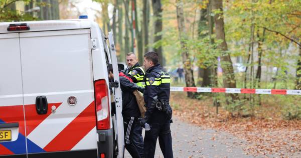 Politie houdt zes betrokkenen vast na steekincident op school in Wapenveld.