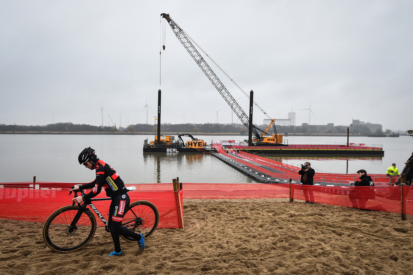 Antwerpen Telt Af Naar Belgisch Kampioenschap Veldrijden Met Passage