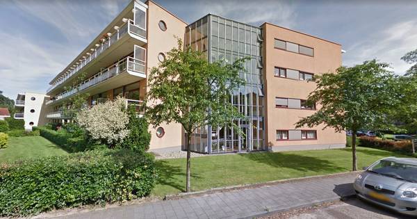Zorgclub boos weg uit woongebouw Nieuw Schoonoord Velp