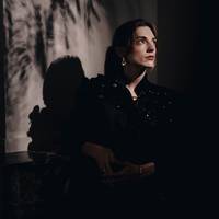 ‘Liefde is ook tegemoetkomen aan waar de ander behoefte aan heeft’: 7 cruciale inzichten uit de vragen van Proust