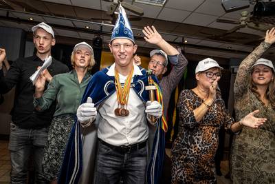 Jarige Bart eindelijk ‘Prins voor één dag’ in Neerkant