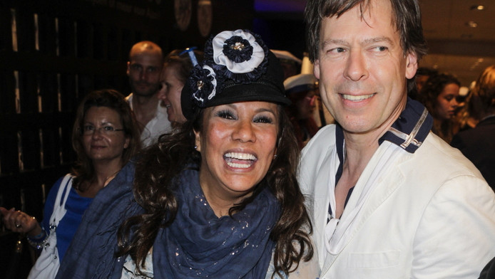 'Patty Brard in het geheim getrouwd' | Sterren | AD.nl