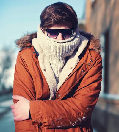 School verbiedt mutsen en capuchons ondanks vrieskou