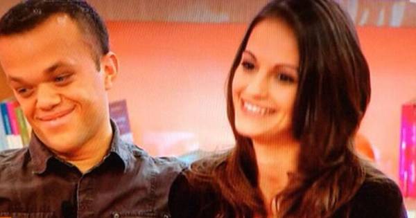 Fort Boyard Passe Muraille Presente Sa Compagne Tele 7sur7 Be