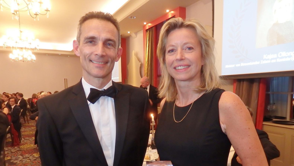 Chique de friemel en français | Het Parool