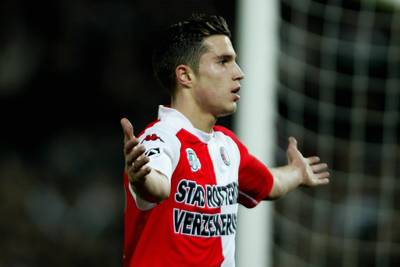 Van Persie nog niet in basiself tegen FC Utrecht