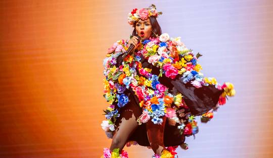Een vijfsterrenshow van Janelle Monae • Disco queen Jessie Ware triomfeert